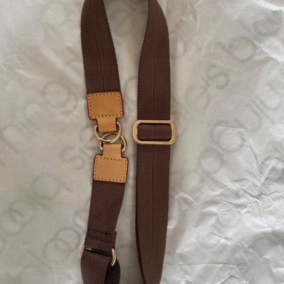 MZ Wallace Sutton Deluxe Small - Picture 15 of 16